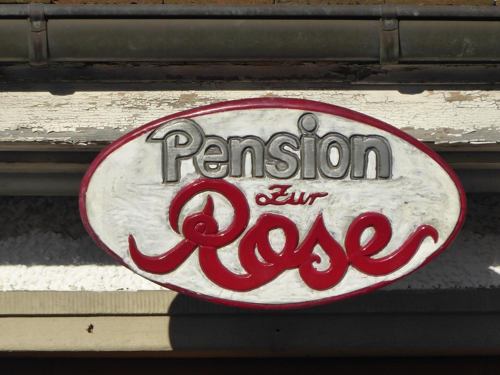 Pension Zur Rose 莱茵河畔威尔 外观 照片